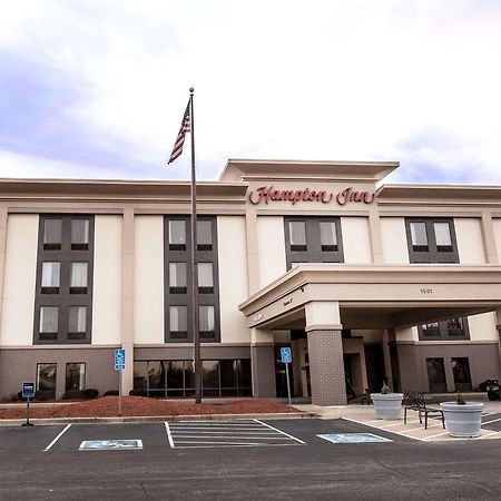 Hampton Inn Clarksville Exterior photo