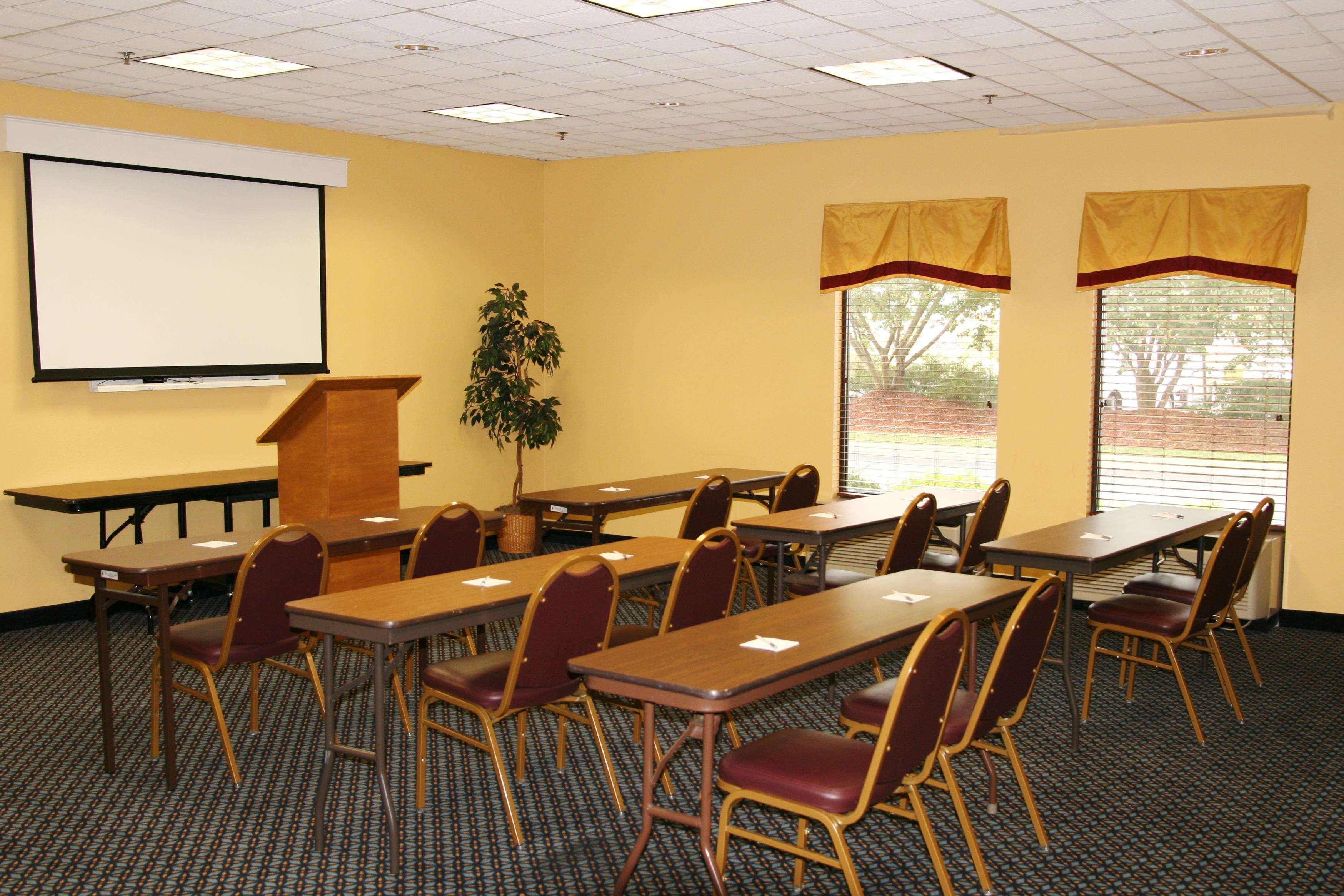 Hampton Inn Clarksville Exterior photo