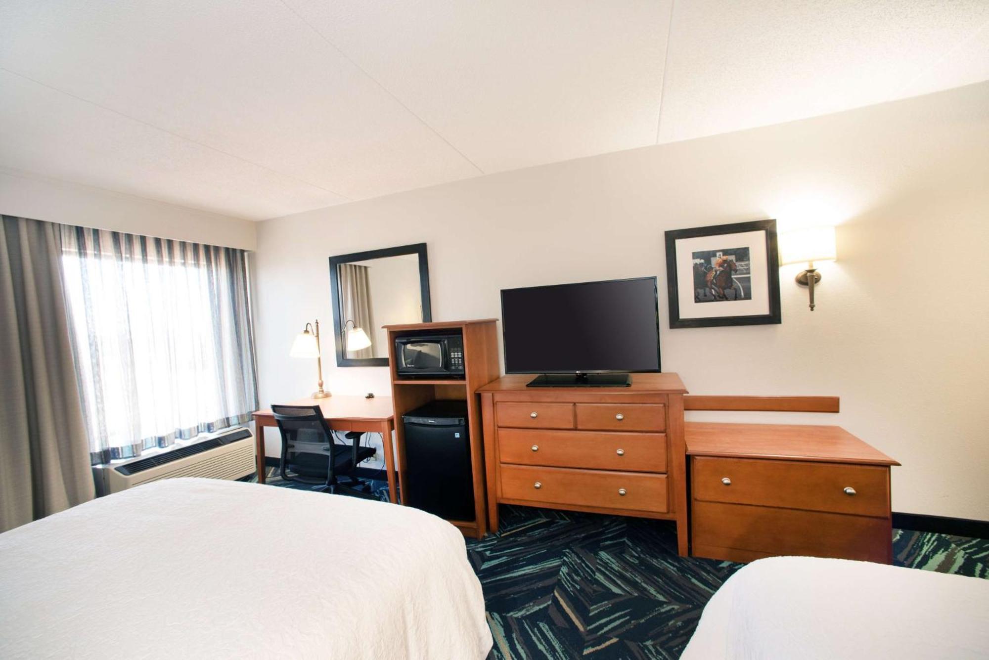 Hampton Inn Clarksville Exterior photo