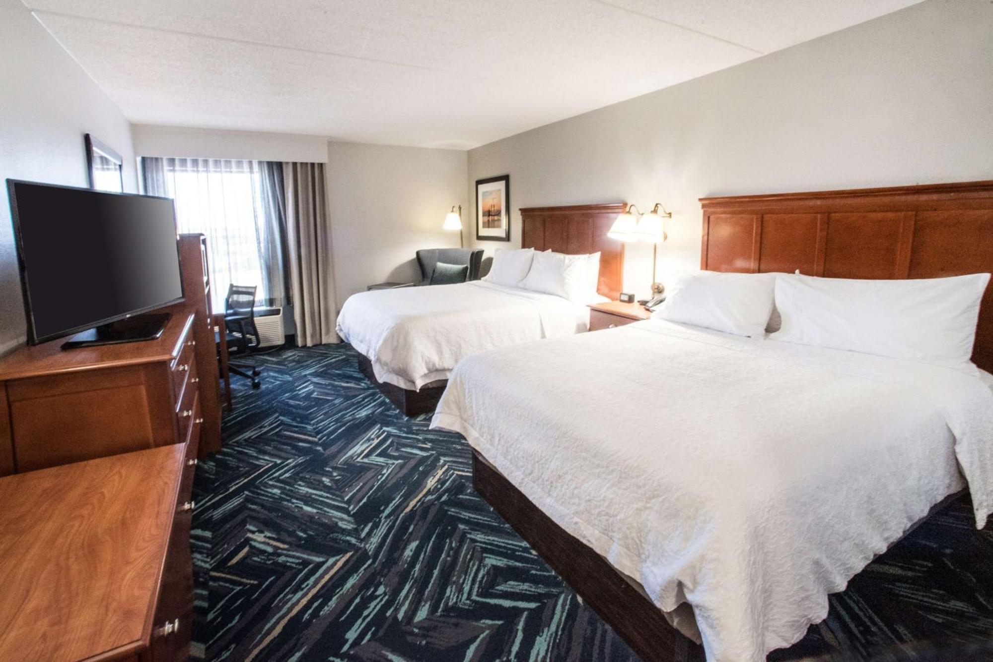 Hampton Inn Clarksville Exterior photo